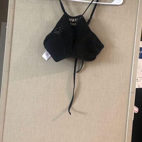 Xhilaration Black Crochet Bikini Top Medium - Picture 10 of 11